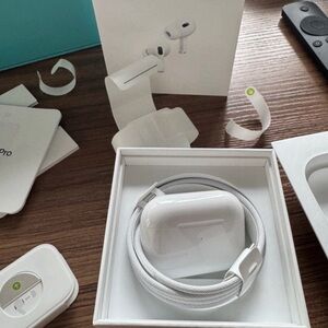Wireless Earbuds with Charging Case
